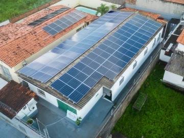 Os benefícios econômicos da energia solar na empresa: economia e rentabilidade a longo prazo